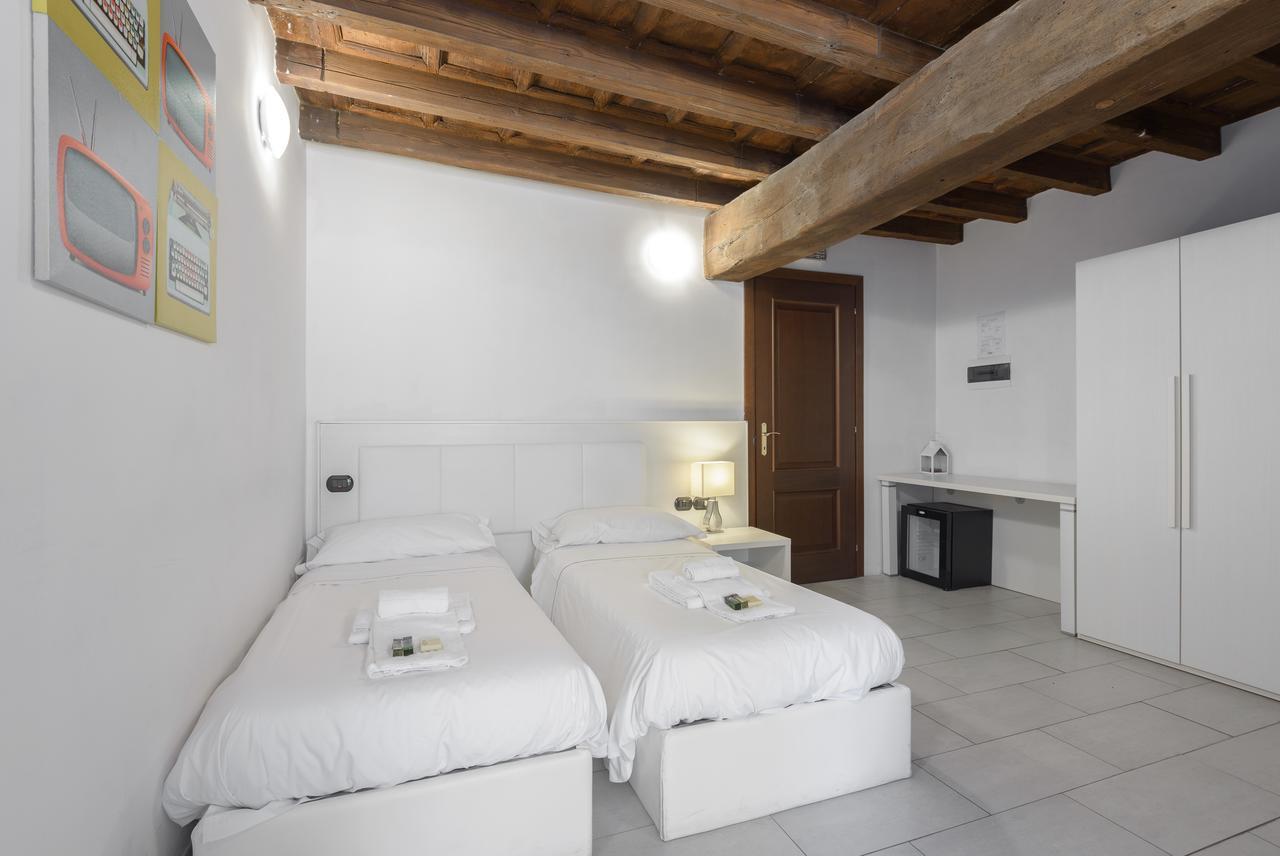 Flowers Apartments Rzym Zewnętrze zdjęcie